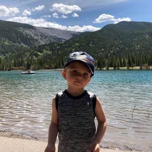 Meet your Posher, Ray